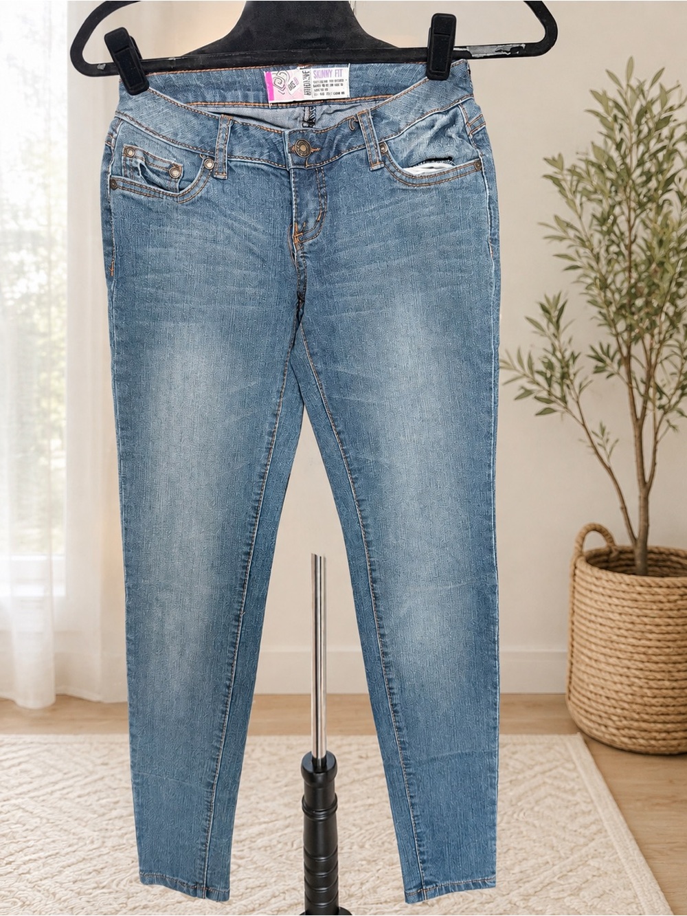 Ardene Skinny Jeans in Light Blue Wash size 0